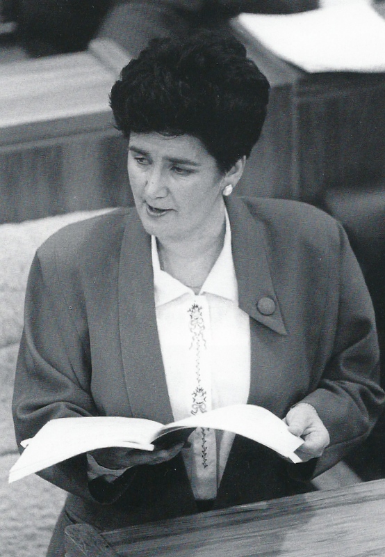 Ruth presenting the Budget, 1991